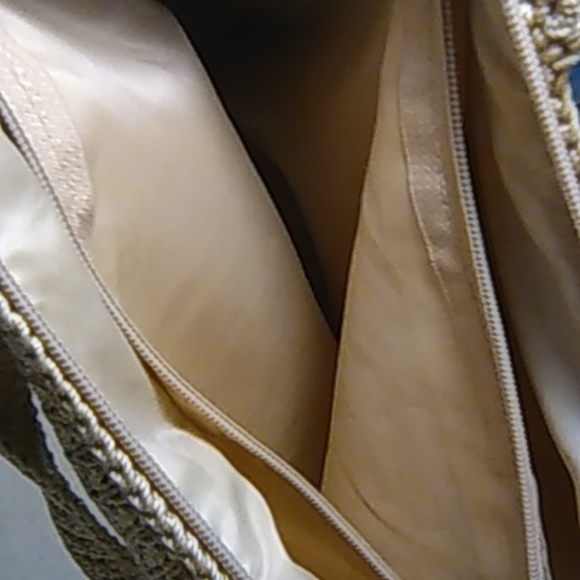 Tan the Sak purse - Picture 9 of 12